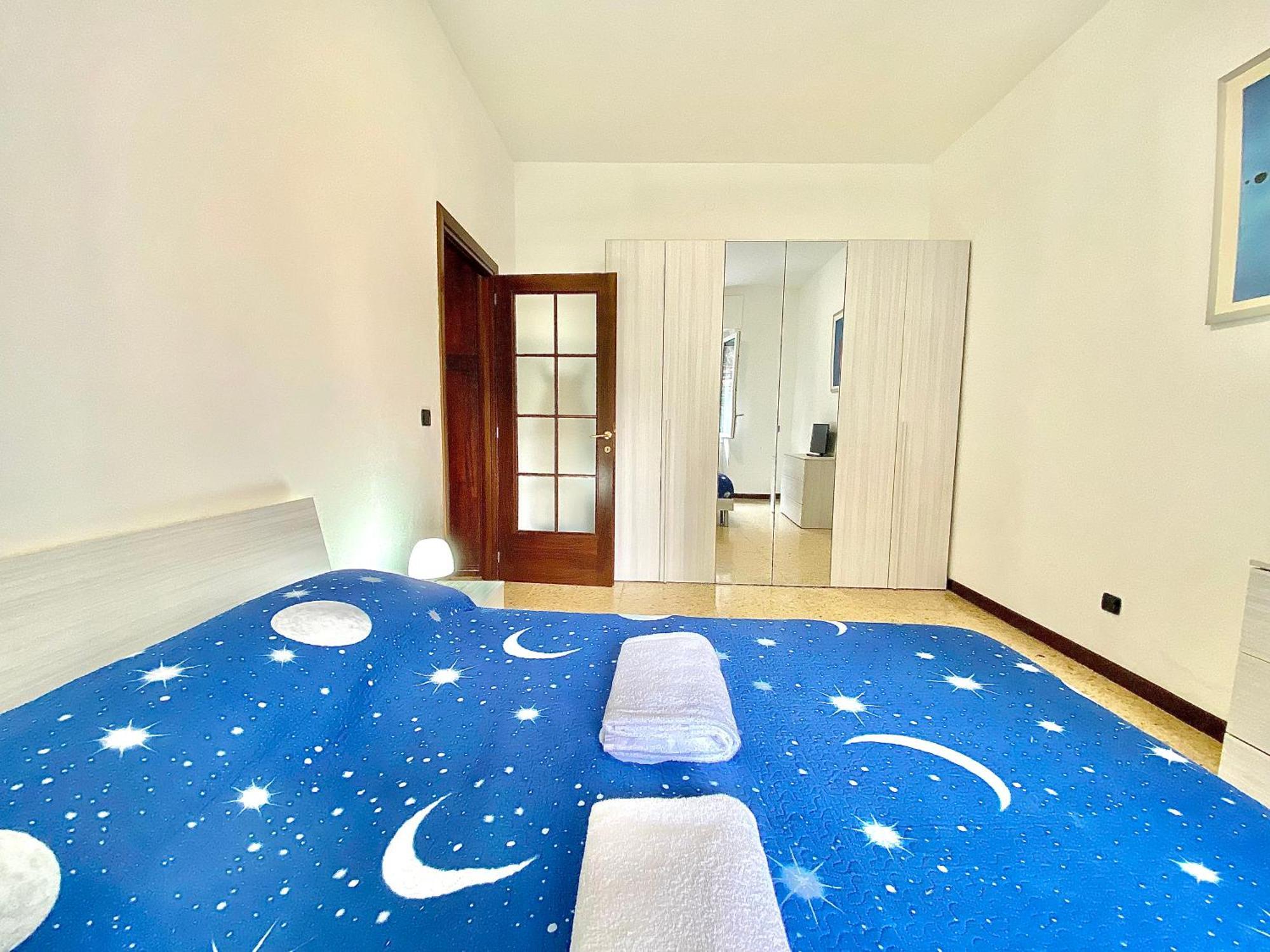 Apartament Navigli Style, Tra Metropolitana Famagosta, Comfort E Modernita Mediolan Zewnętrze zdjęcie