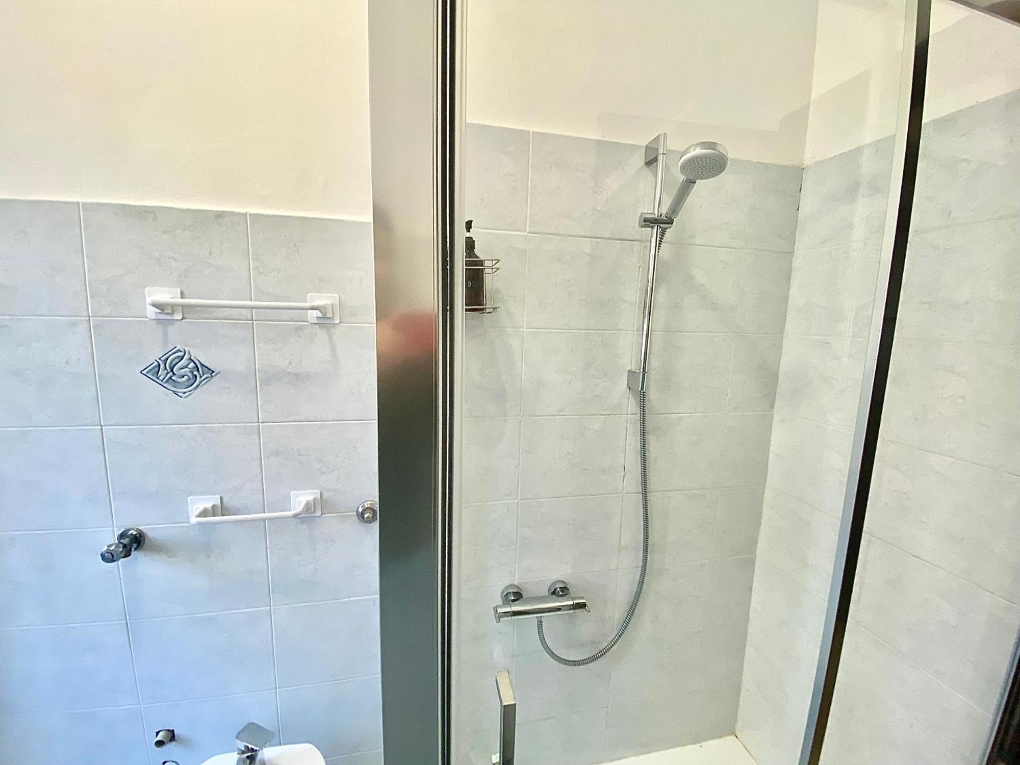 Apartament Navigli Style, Tra Metropolitana Famagosta, Comfort E Modernita Mediolan Zewnętrze zdjęcie